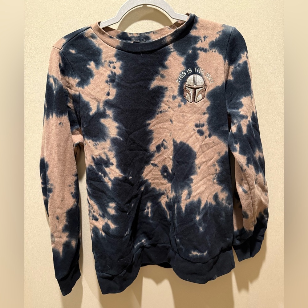 Star Wars The Mandalorian Women’s Tie-Dye Crewneck Sweatshirt